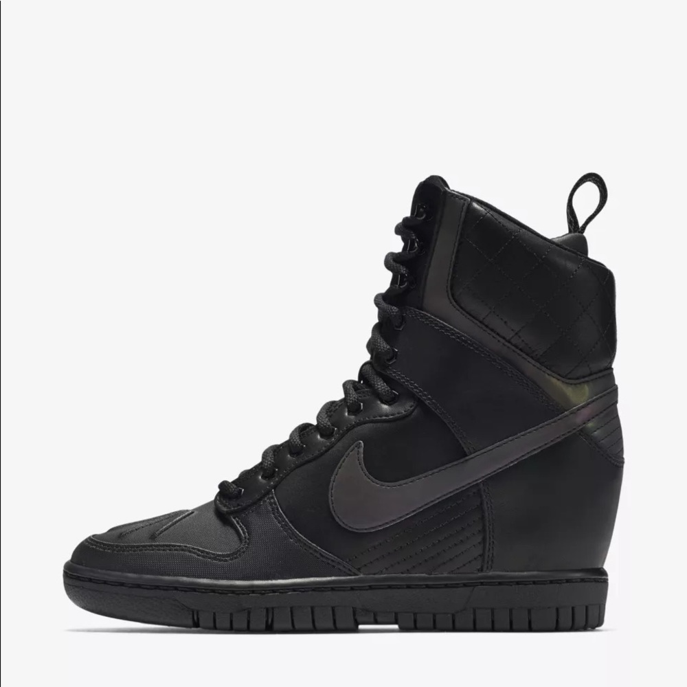 Nike dunk sky high sneaker wedge